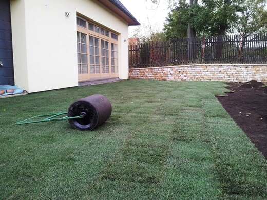 válcování koberce.jpg